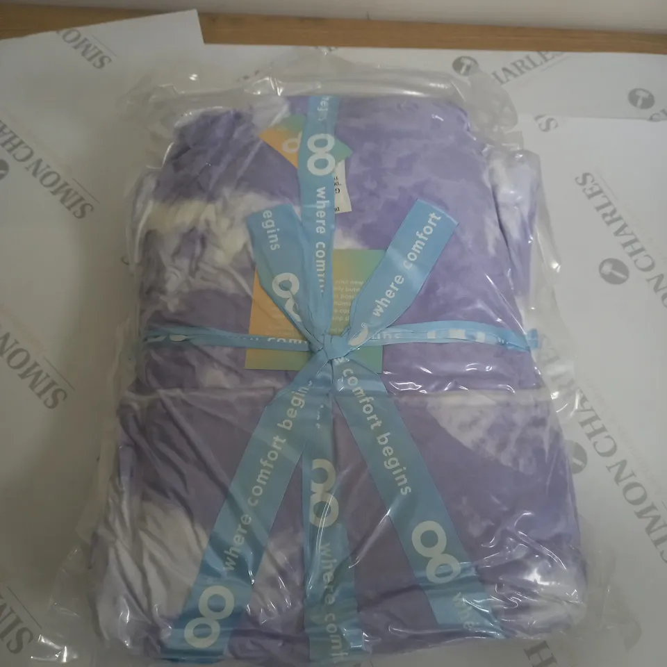 OODIE OVERSIZED WEARABLE BLANKET - SIZE NOT SPECIFIED