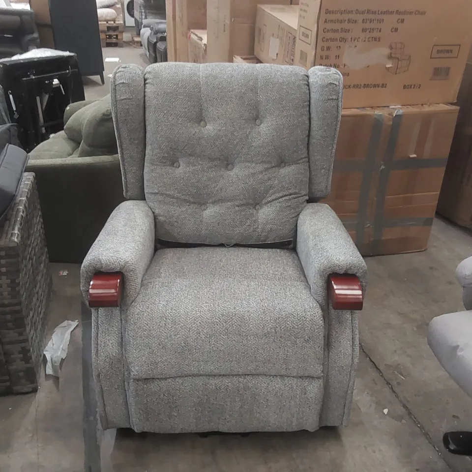QUALITY DESIGNER FABRIC UPHOLSTERED ELECTRIC RECLINING ARMCHAIR 