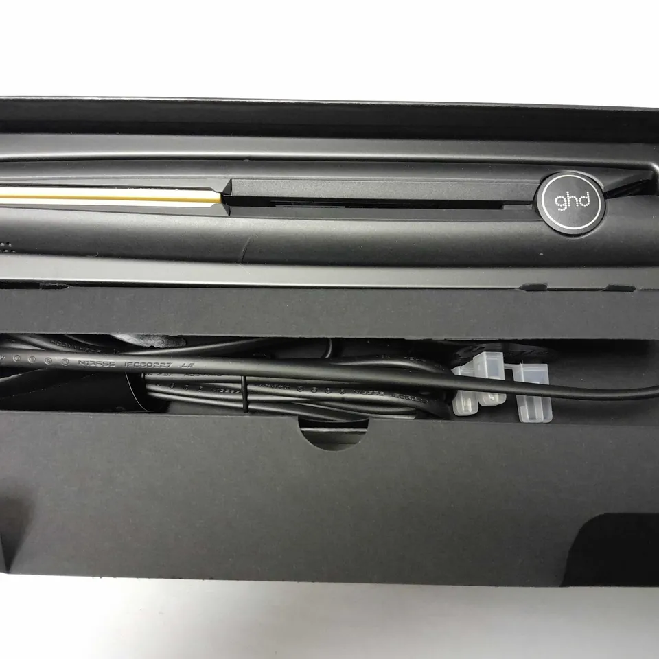 BOXED GHD ORIGINAL PROFESSIONAL STYLER