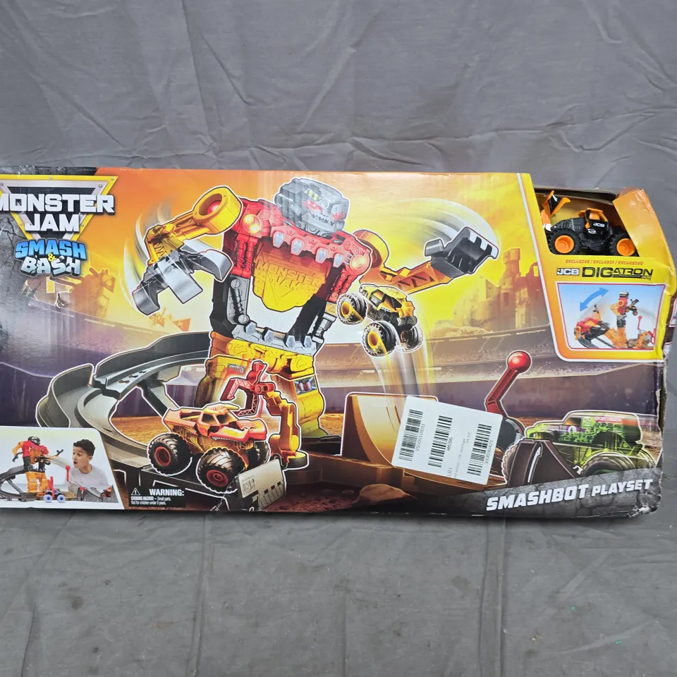 BOXED MONSTER JAM SMASH & BASH TOY