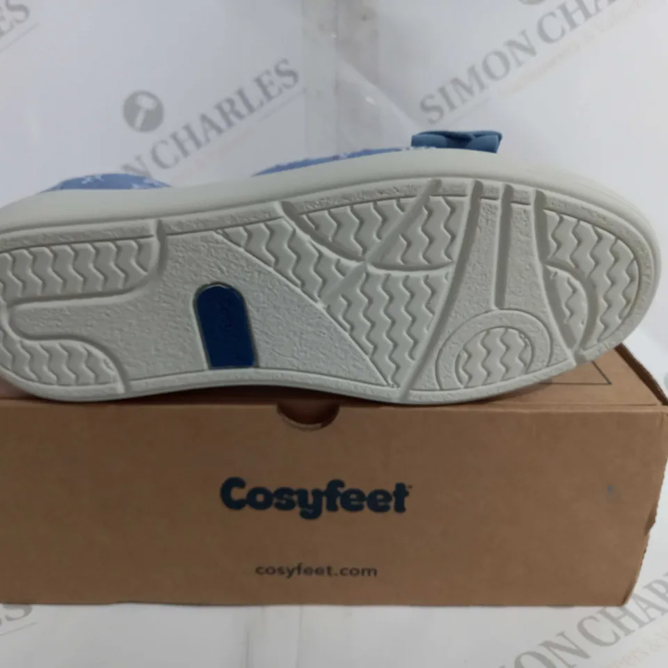 BOXED COSYFEET EXTRA ROOMY KATIE SHOES - UK 6 