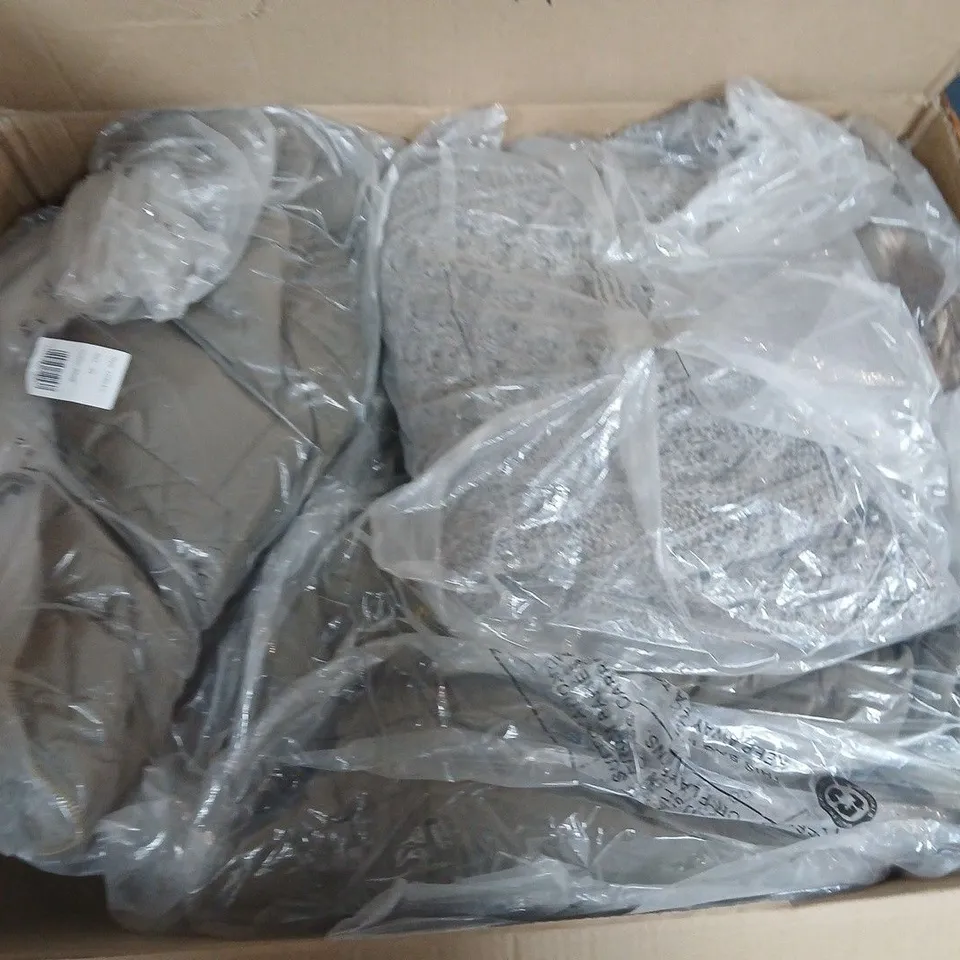 LARGE BOX OF WOMENS CLOTHING ITEMS IN VARIOUS STYLES , COLORS AND SIZES