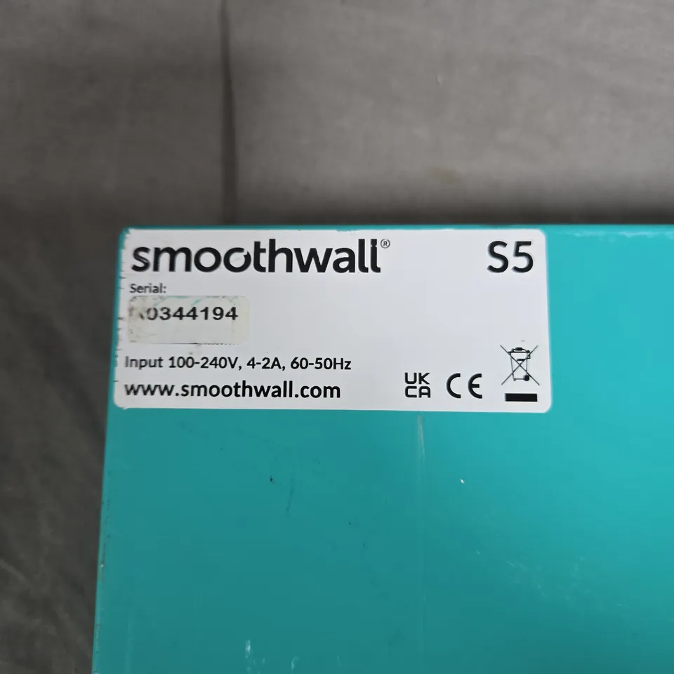 SMOOTHWALL S5 NETWORK APPLIANCE – 8-PORT FIREWALL (UK 100–240V)