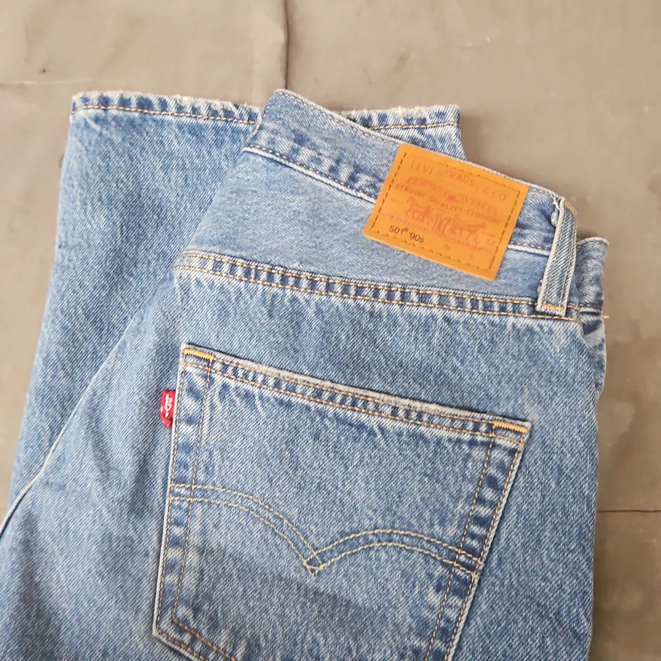 LEVI'S 501 JEANS – BLUE DENIM – MEN'S -  SIZE W28