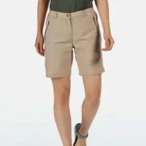 REGATTA CHASKA SHORT II MOCCASIN SIZE 10