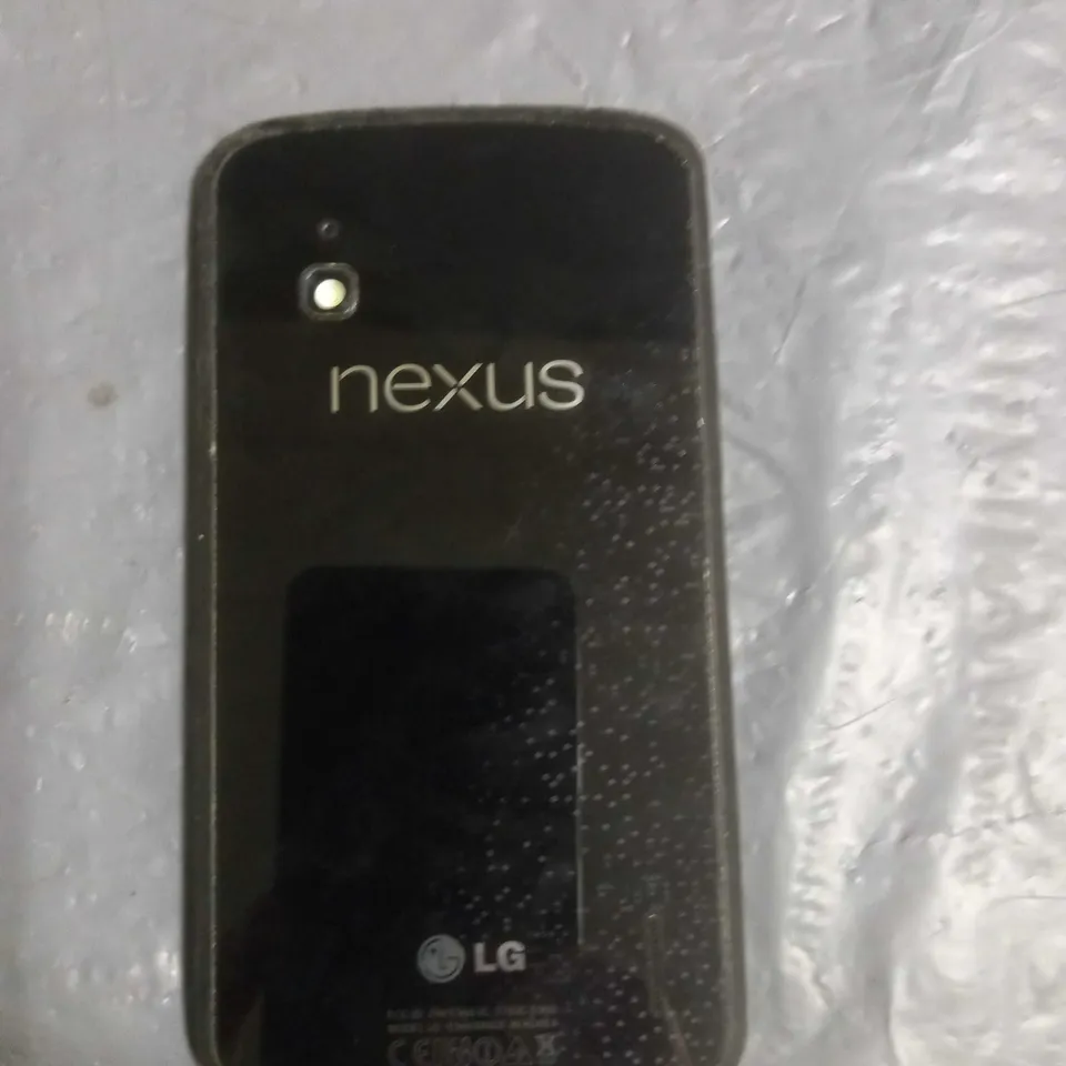 LG NEXUS 4 16GB BLACK 
