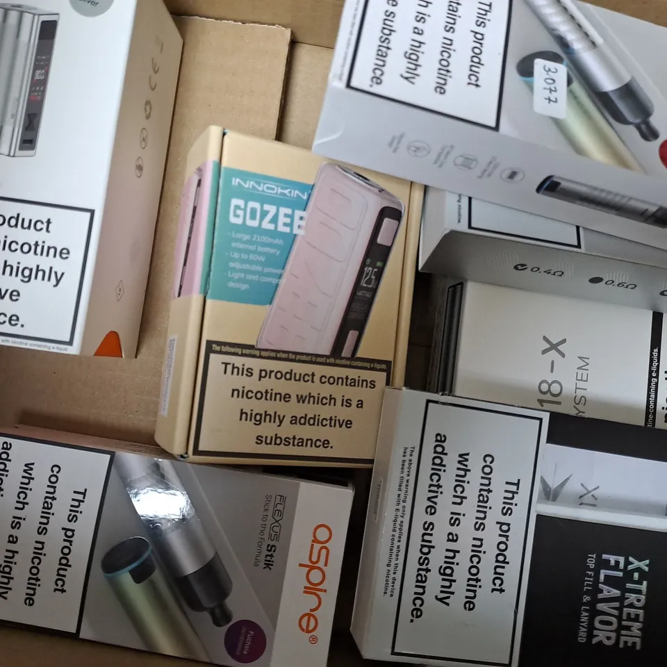 APPROXIMATELY 10 ASSORTED E-CIGARETTE PRODUCTS TO INCLUDE VOOPOO DRAG X PNP-X KIT, ARGUS PRO, INNOKIN ENDURA T20 S