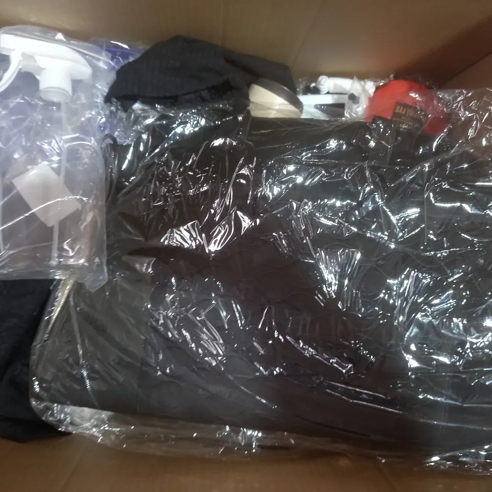 BOX OF APPROXIMATELY 20 ASSORTED HOUSEHOLD ITEMS TO INCLUDE RGB STRIP LIGHT, CORKSCREW, ETC