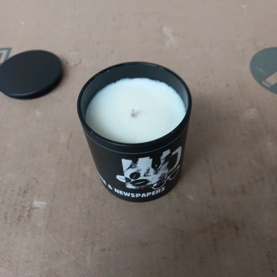 COFFEE & NEWSPAPERS SOY & COCONUT WAX CANDLE – 220G, HAND POURED