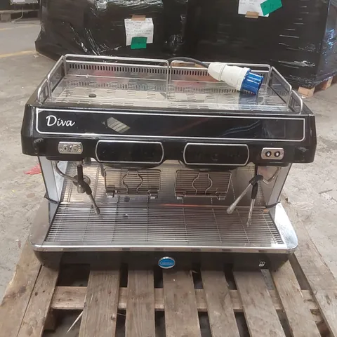 CARIMALI COMMERCIAL 2 GROUP COFFEE MACHINE