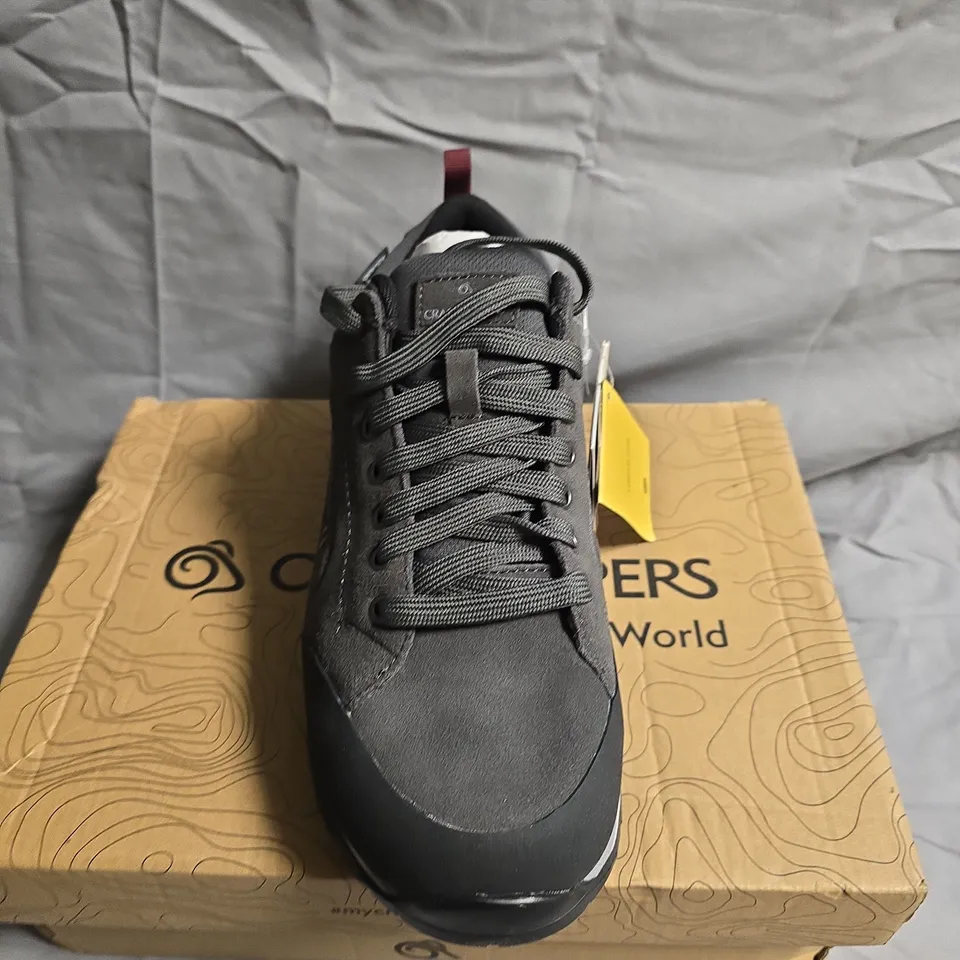 BOXED PAIR OF CRAGHOPPERS JACARA 2 SHOES - UK SIZE 6