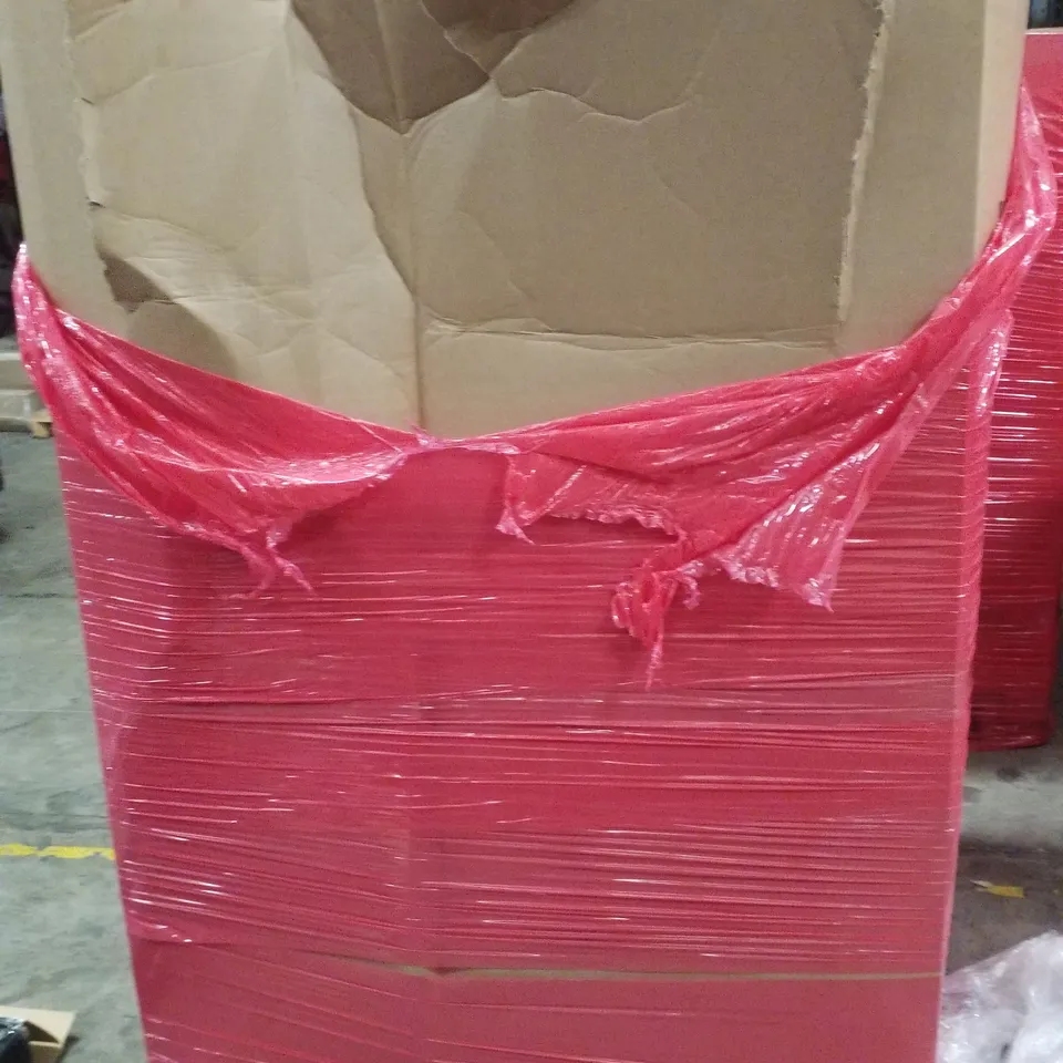 PALLET CONTAINING ASSORTED PRODUCTS INCLUDING PLAYPEN, HEATED THROW, PORTABLE ICE BATH & TOILET SEATS