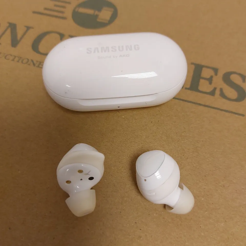 SAMSUNG GALAXY BUDS+ - WHITE