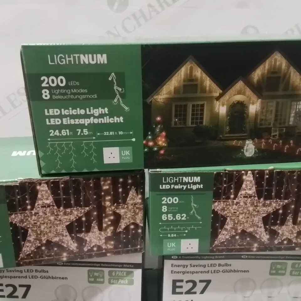 LARGE BOX CONTAINING VARIOUS ASSORTED LIGHT BULBS ECT.