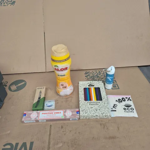 TOTE OF APPROXIMATELY 10 ASSORTED ITEMS INCLUDING ALOR IN WASH SCENT BOOSTER, 48 COLOURING PENCILS AND SATYA LAVENDER INCENSE