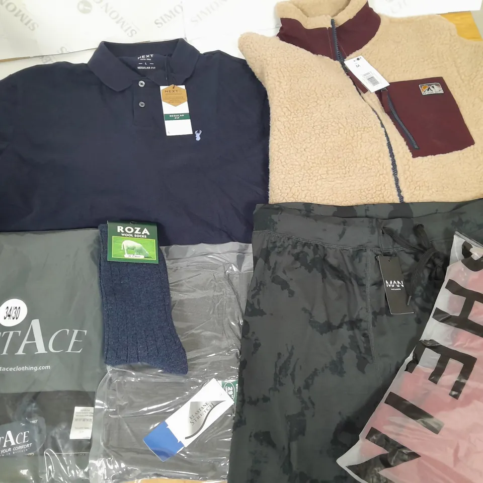 LARGE QUANTITY OF ASSORTED CLOTHING ITEMS TO INCLUDE NEXT, SHEIN AND BOOHOO