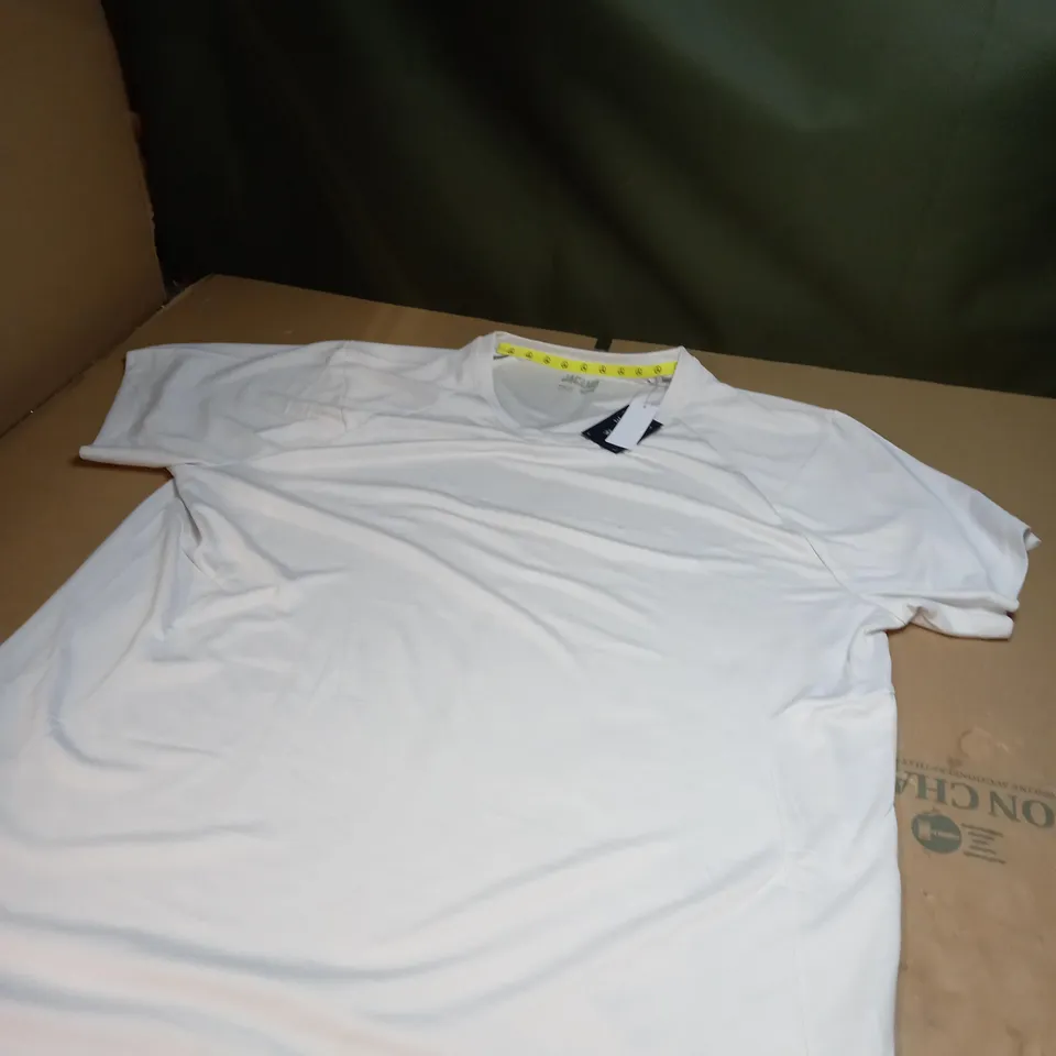 XL WHITE JACAMO T-SHIRT 