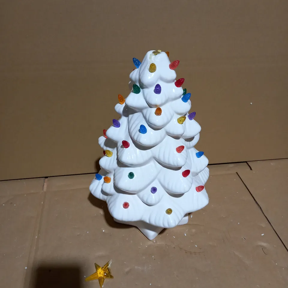 MR CHRISTMAS ILLUMINATED CERAMIC NOSTALGIC TREE