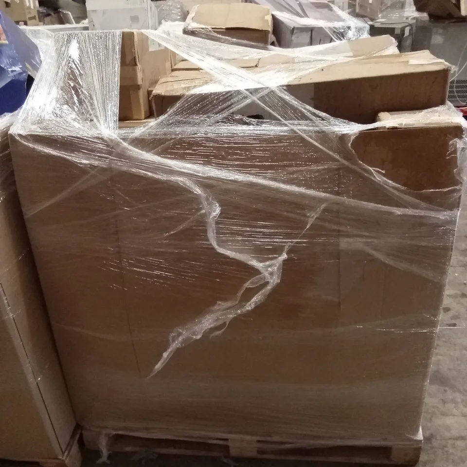 PALLET OF APPROXIMATELY 20 ASSORTED INDOOR LIGHTING PRODUCTS