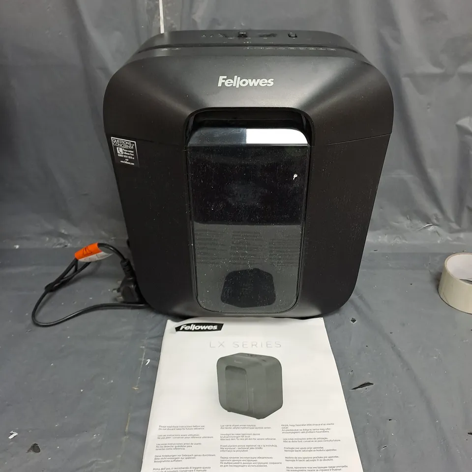 FELLOWES POWERSHRED LX25 SHREDDER (CROSS CUT) 230V UK