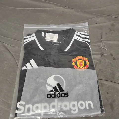 BAGGED MANCHESTER UNTED FC JERSEY - SIZE L