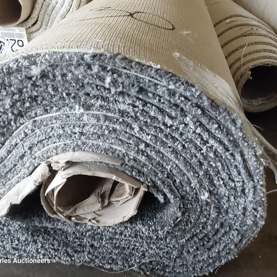 ROLL OF QUALITY FIRST IMPRESSIONS AMBIENCE CARPET APPROXIMATELY 5M × 7M