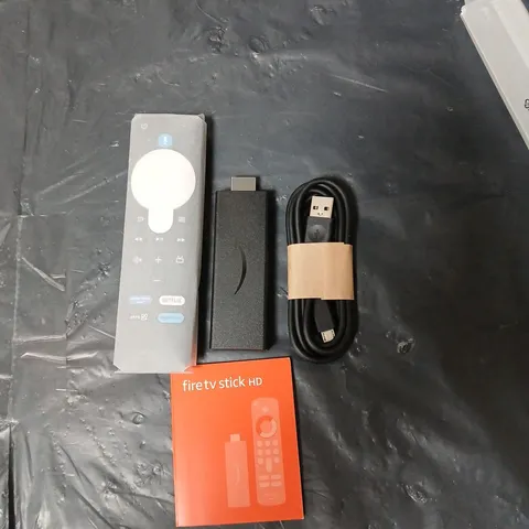 AMAZON FIRE STICK AND REMOTE