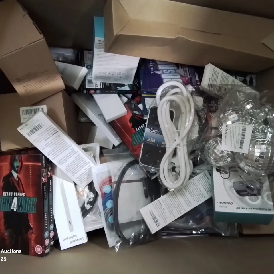 BOX CONTAINING LARGE AMOUNT OF BOXED ELECTRICAL ITEMS TO INCLUDE: WIRELESS HEADPHONES, STYLUS PENS, SPOTLIGHTS, SCREEN PROTECTION COVERS AND LOTS MORE.