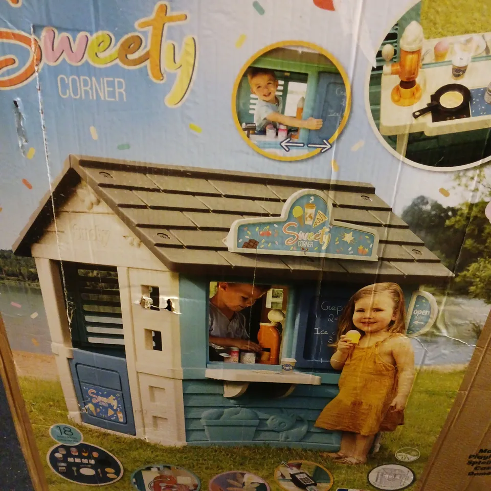 BOXED SMOBY SWEET CORNER PLAYHOUSE - COLLECTION ONLY RRP £179.99