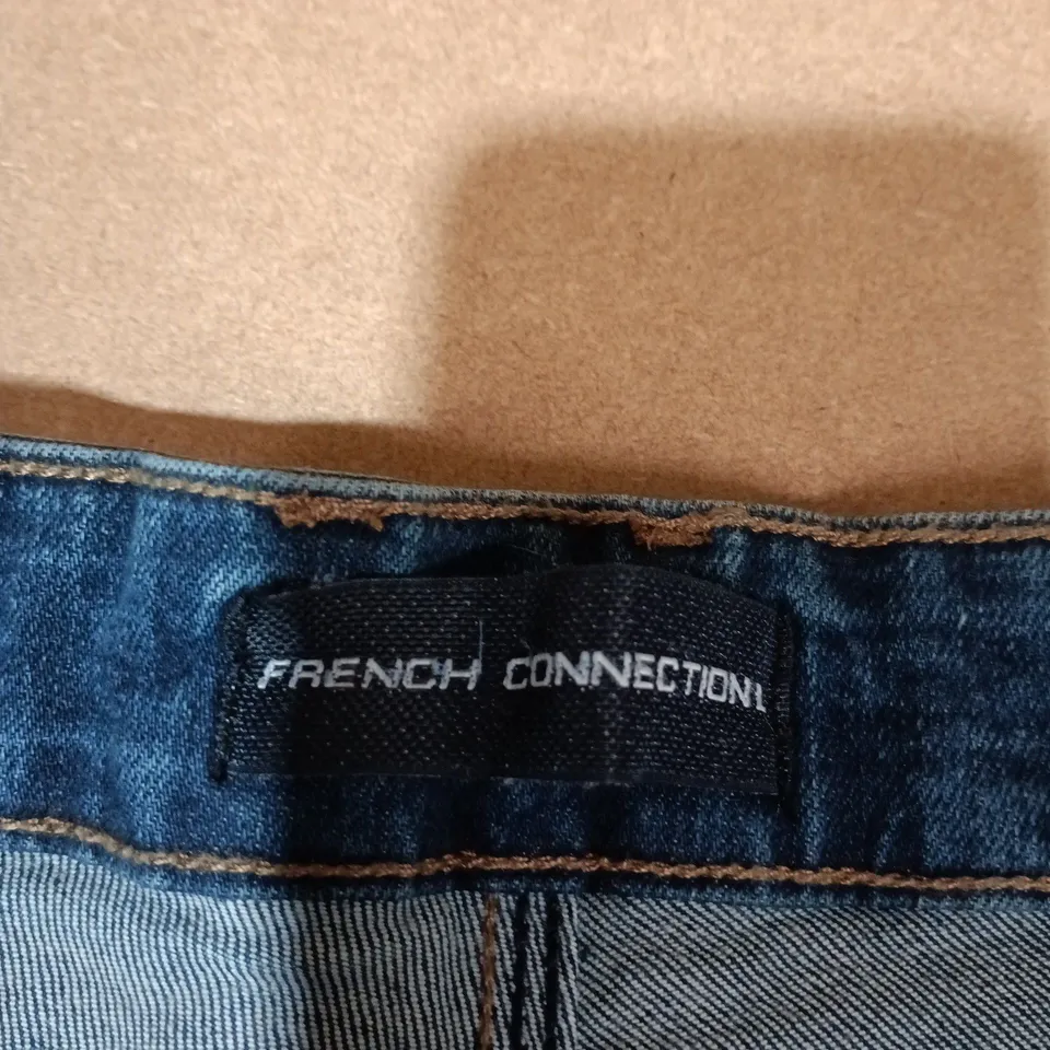 FRENCH CONNECTION DENIM SHORTS – MEN'S SIZE L