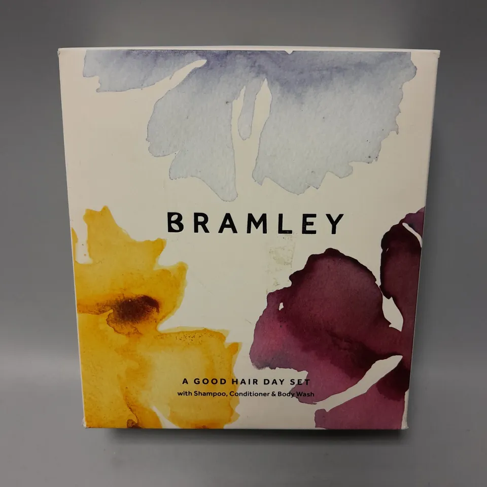 BOXED BRAMLEY A GOOD HAIR DAY SET