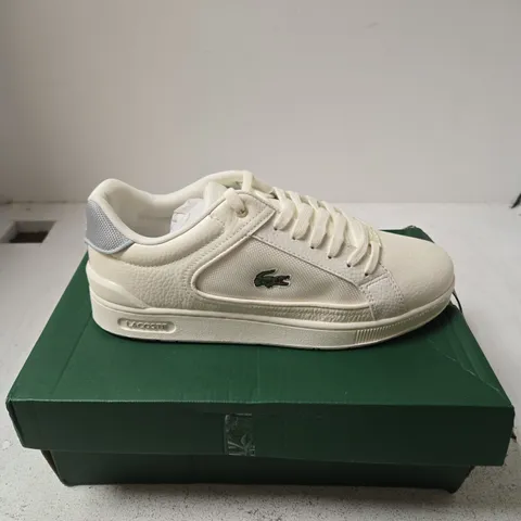 LACOSTE LEATHER SNEAKER – WHITE, UK 8