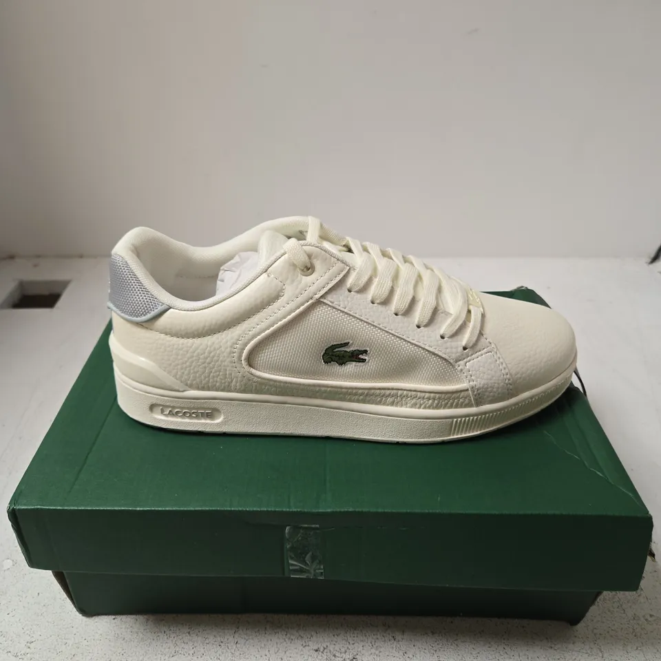 LACOSTE LEATHER SNEAKER – WHITE, UK 8