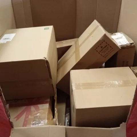 PALLET OF ASSORTED HOUSEHOLD GOODS AND PRODUCTS TO INCLUDE; FRYING PAN, BOXED FURNITURE, ADULT INCONTINENCE PANTS ETC