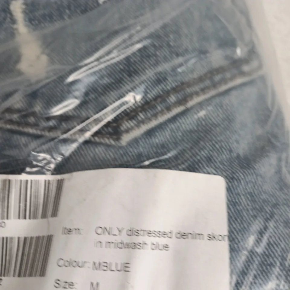 ONLY DISTRESSED DENIM SKORT – MID BLUE – SIZE M