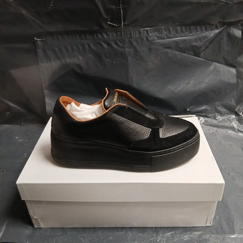 RUSSELL & BROMLEY BLACK LEATHER SLIP-ON TRAINERS -  EU 38