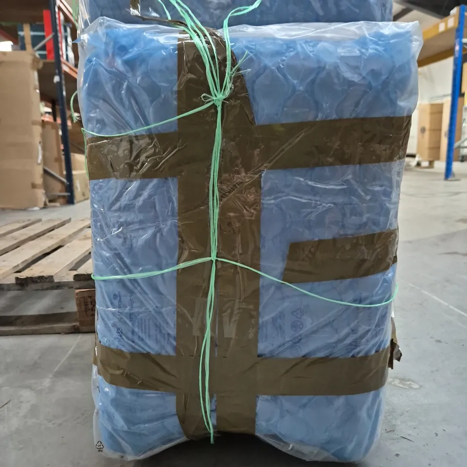 ROCK LUGGAGE SOHO 3 PIECE SUITCASE SET ORANGE