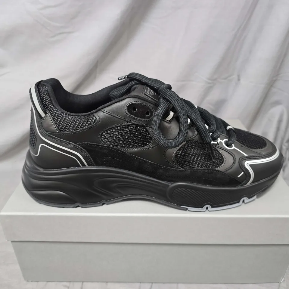 BOXED PAIR OF CLEENS PULSE RUNNERS IN PHANTOM - UK 10.5