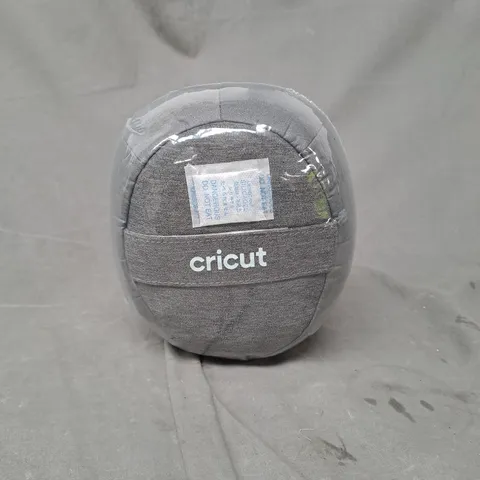 CRICUT HAT PRESS