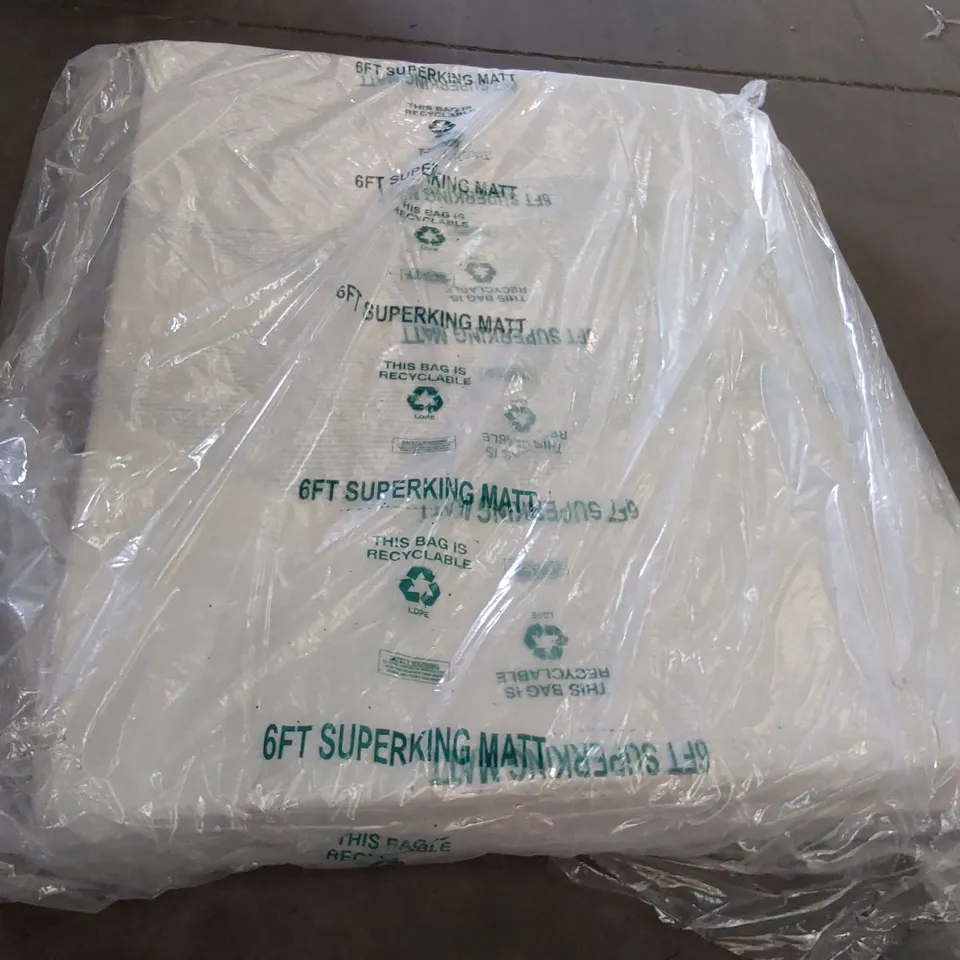 QUALITY BAGGED SILENTNIGHT 3 ZONE MEMORY FOAM KING SIZE MATTRESS 