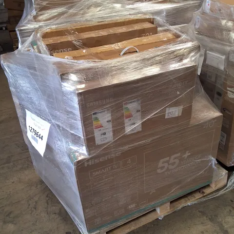 PALLET CONTAINING APPROXIMATELY 13 ASSORTED DAMAGED TVS