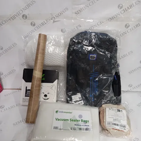 APPROXIMATELY 30 ASSORTED HOME ITEMS INCLUDING BLACK BACKPACK, SEAT BACK CUSHION, VACUUM SEALER BAGS