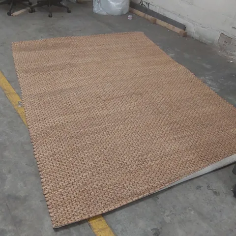 QUALITY DESIGNER AREA RUG - APPROXIMATELY 285 x 200cm