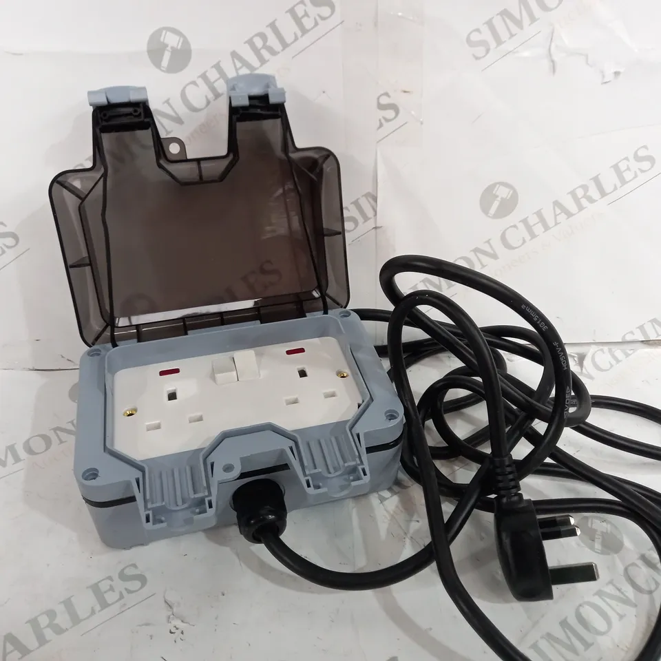 BOXED MSCIEN WEATHERPROOF OUTDOOR SWITCH & SOCKET
