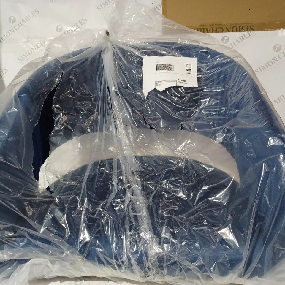 MY HOME STORIES VELVET DESK CHAIR IN NAVY