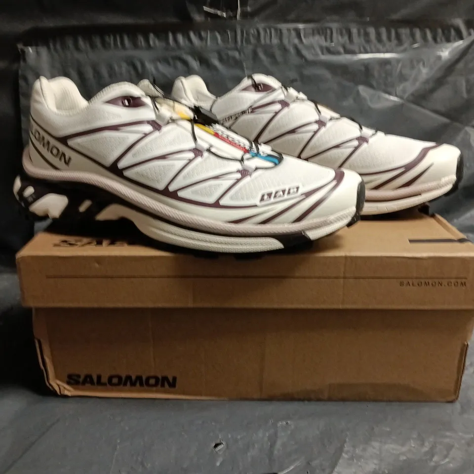BOXED PAIR OF SALOMON XT-6 TRAINERS IN WHITE/VANILLA ICE/PLUM SIZE UK 6.5