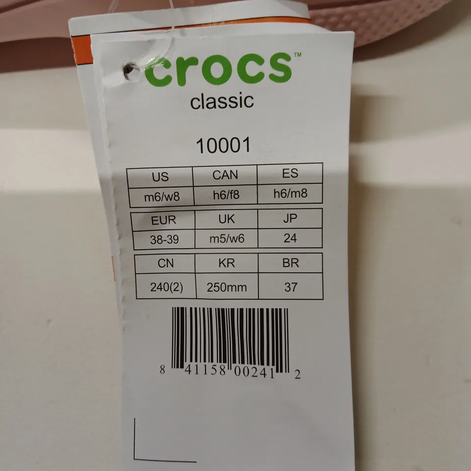 UNBOXED CROCS CLASSIC PINK CLOG, UK 5 (EU 38-39) – WOMEN'S FOOTWEAR