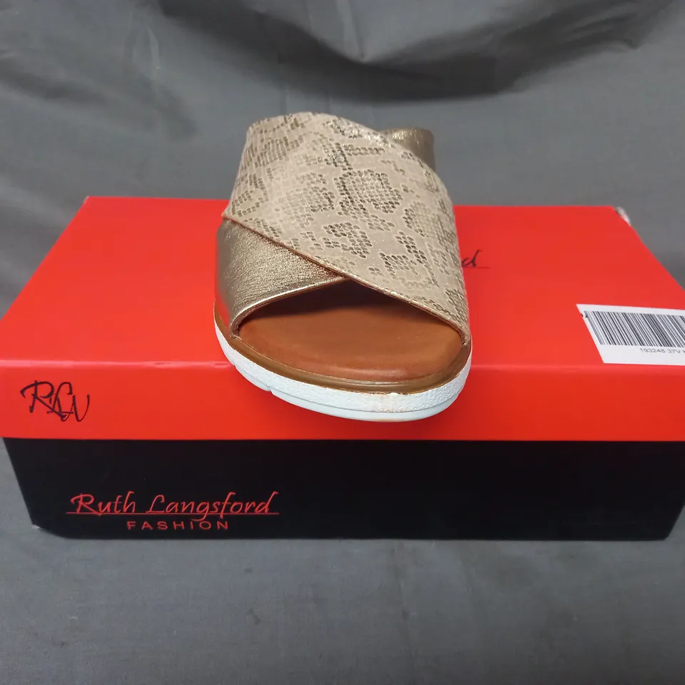 BOXED PAIR OF RUTH LANGSFORD FLAT SANDALS IN METALLIC CHAMPAGNE GOLD SIZE 6