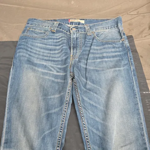 LEVIS DENIM SIZE W36 L34 