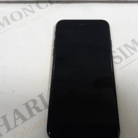APPLE IPHONE 7 (A1778) SMARTPHONE